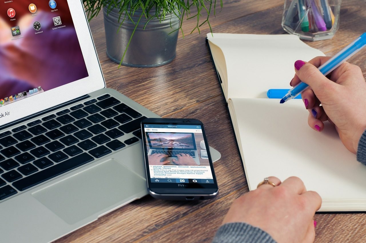 10 Reasons Why In-House Accountants Are Still Vital For Large Businesses