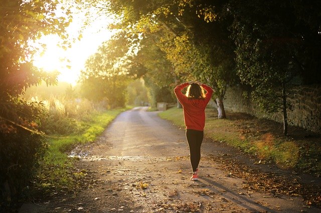 Health Benefits of Walking vs Running