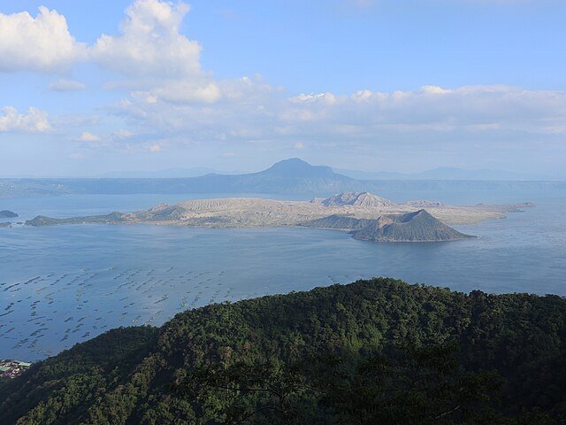 Taal Volcano Guide Facts, Activities, and Tours